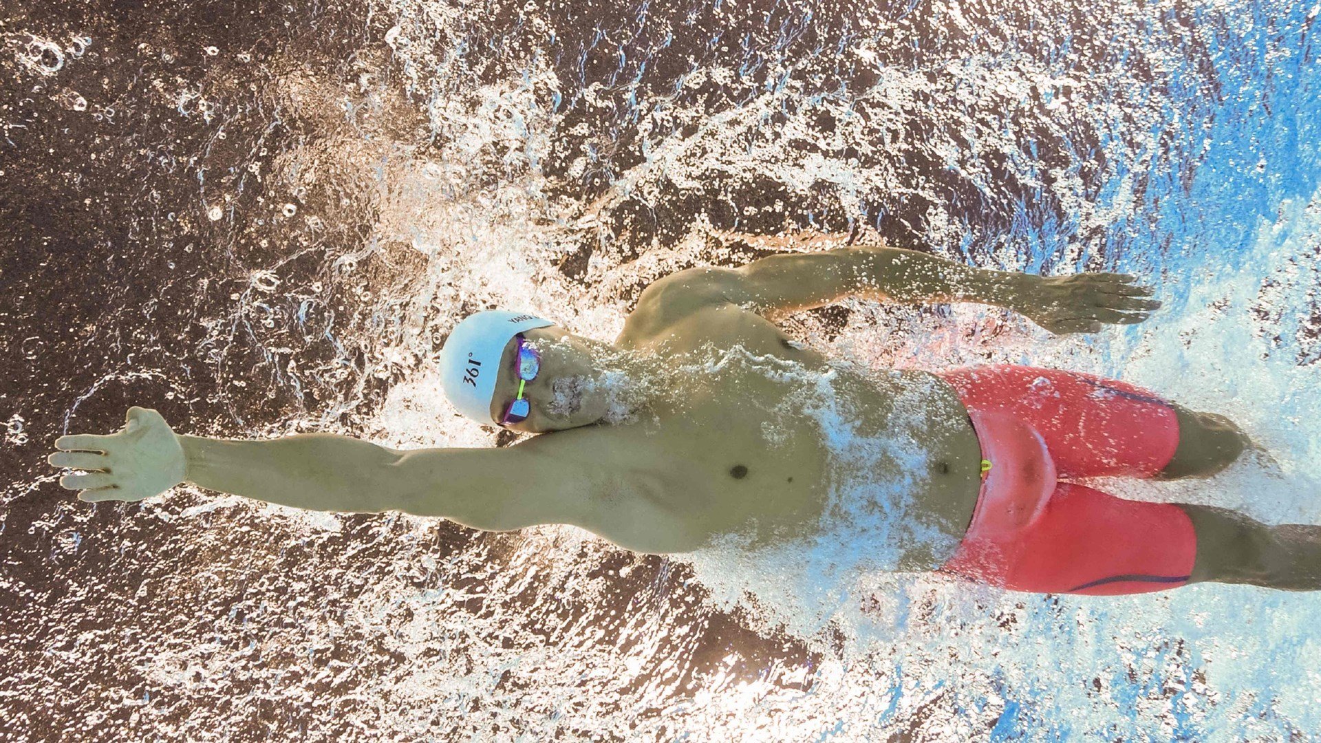 武切维奇关键战不手软，北京队争冠战力克凯尔特人