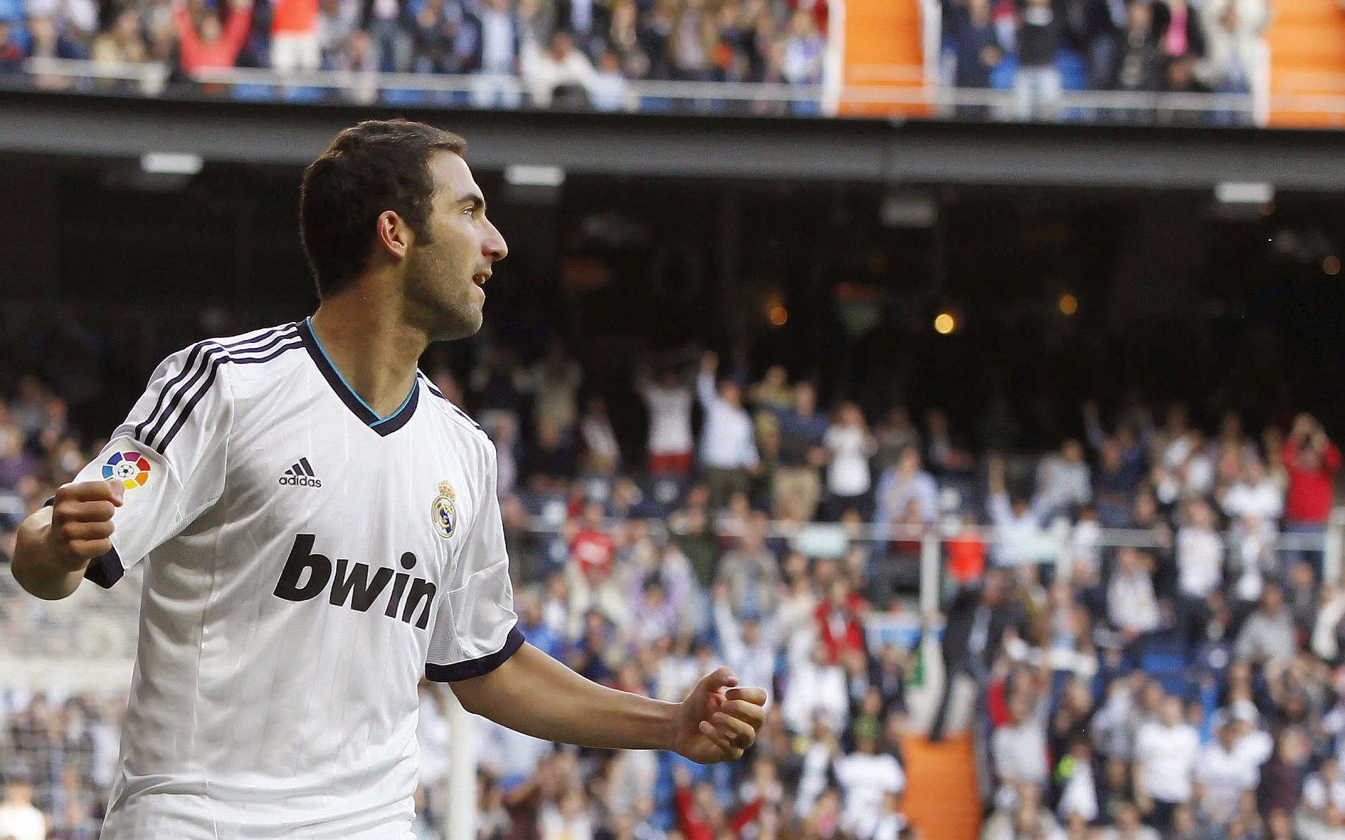 福克斯用实力证明自己，公牛逆转深圳队，逆袭背后的篮球哲学