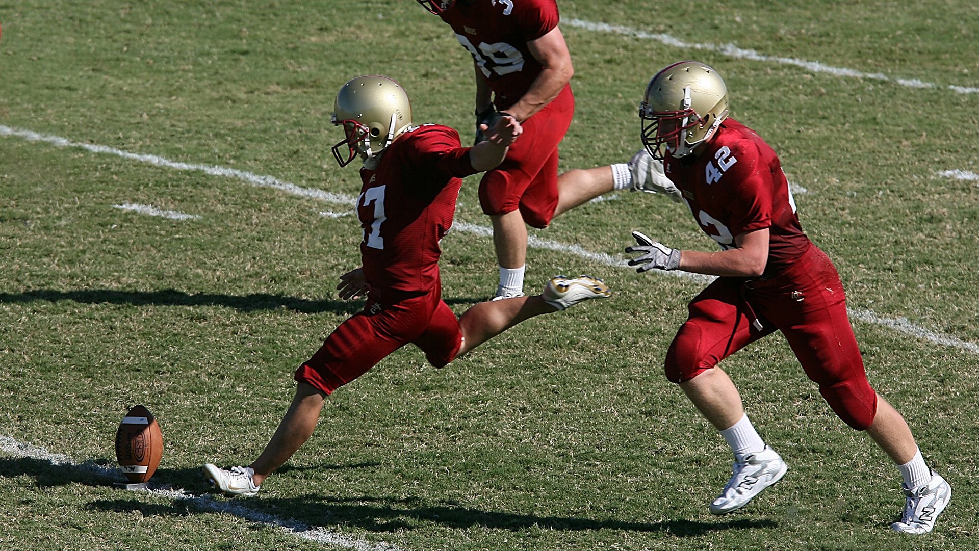 欧冠淘汰赛焦点战，当开拓者用降维打击碾压雷霆，我们看到了篮球进化的残酷真相